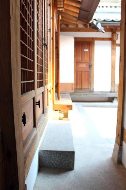 Doo Hanok Guesthouse Séoul Extérieur photo