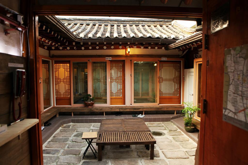 Doo Hanok Guesthouse Séoul Extérieur photo