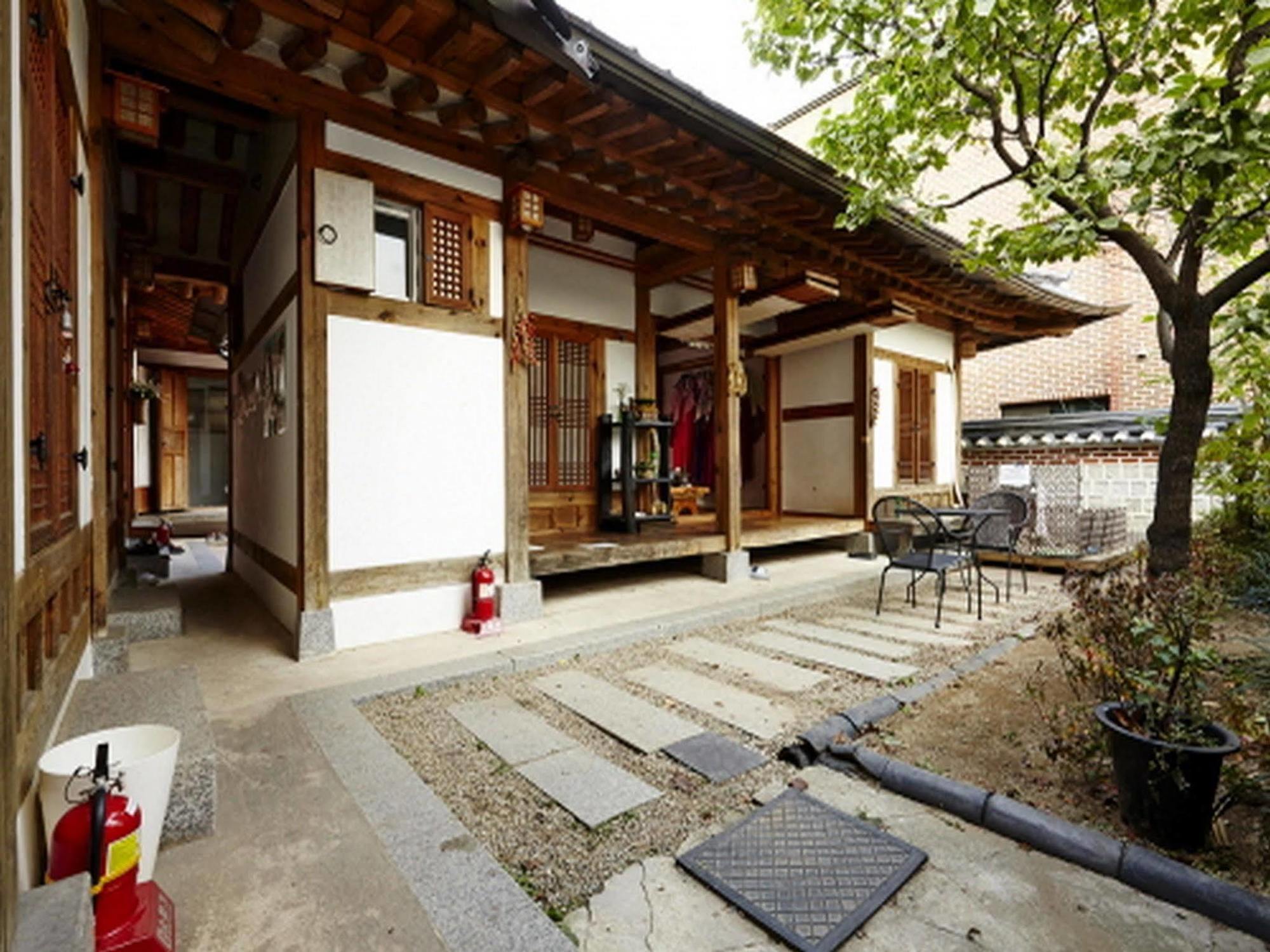Doo Hanok Guesthouse Séoul Extérieur photo