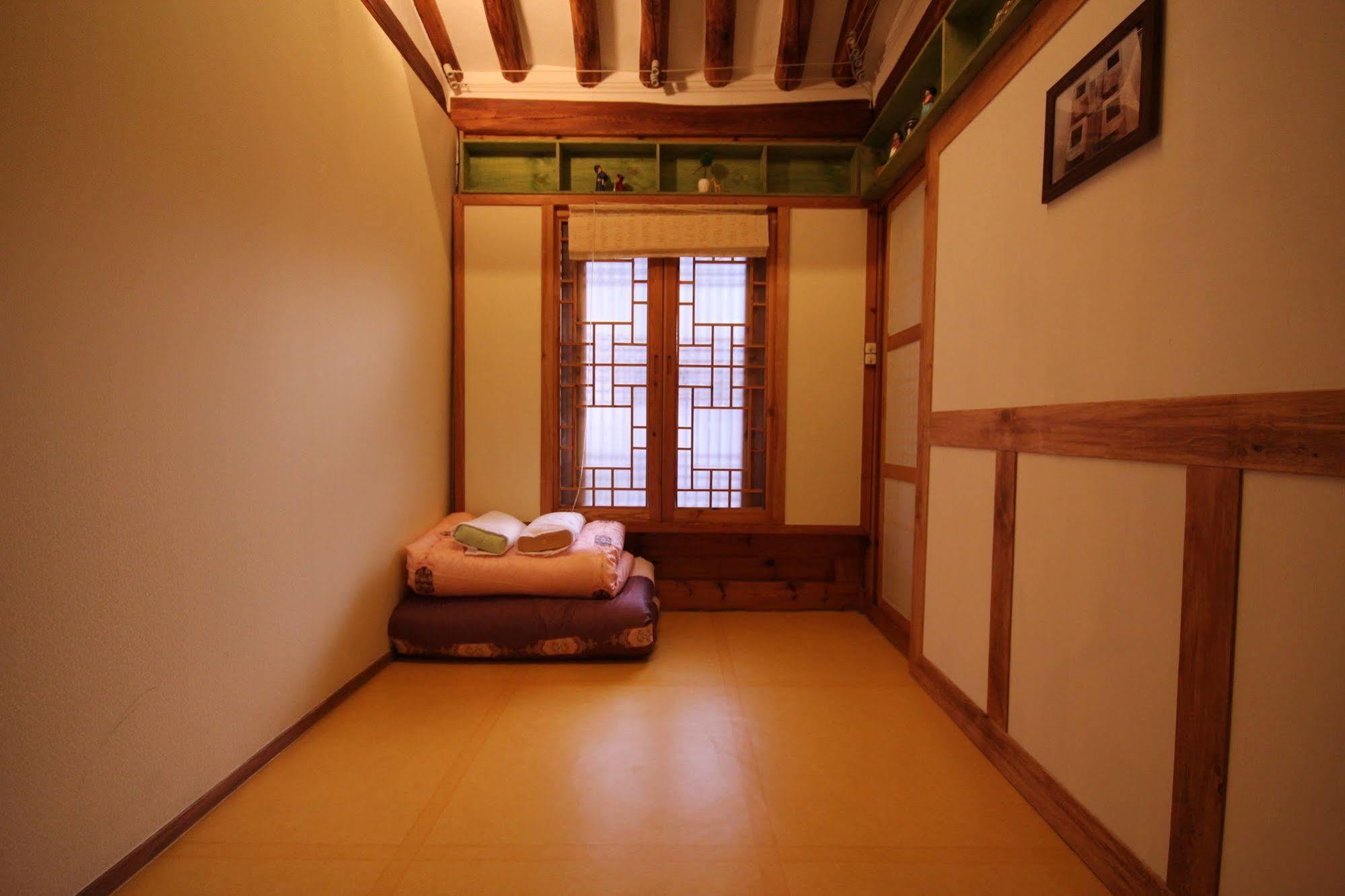 Doo Hanok Guesthouse Séoul Extérieur photo