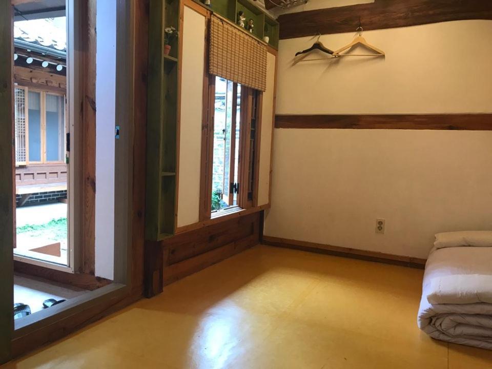 Doo Hanok Guesthouse Séoul Extérieur photo